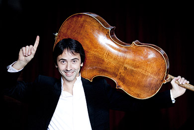Jean Guihen Queyras Photo: Marco Borggreve